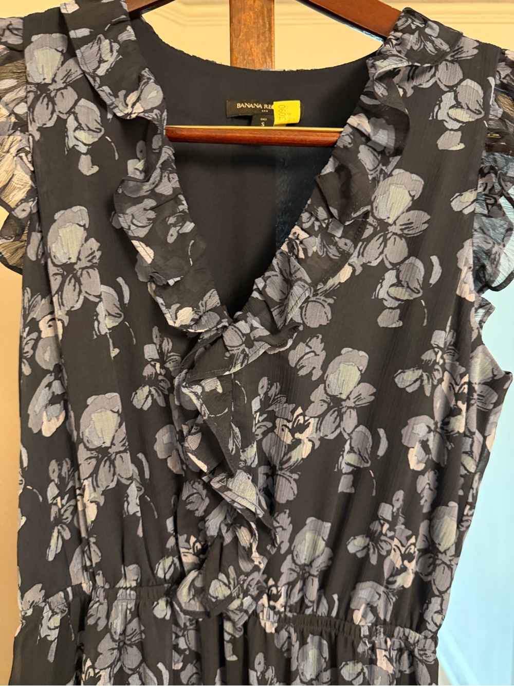 Banana Republic Blue Floral Print Women’s Dress - Small. New.